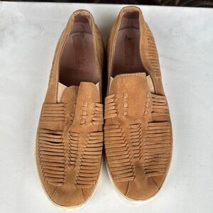 Joie Tan Slip-On womens sneakers 
Suede material